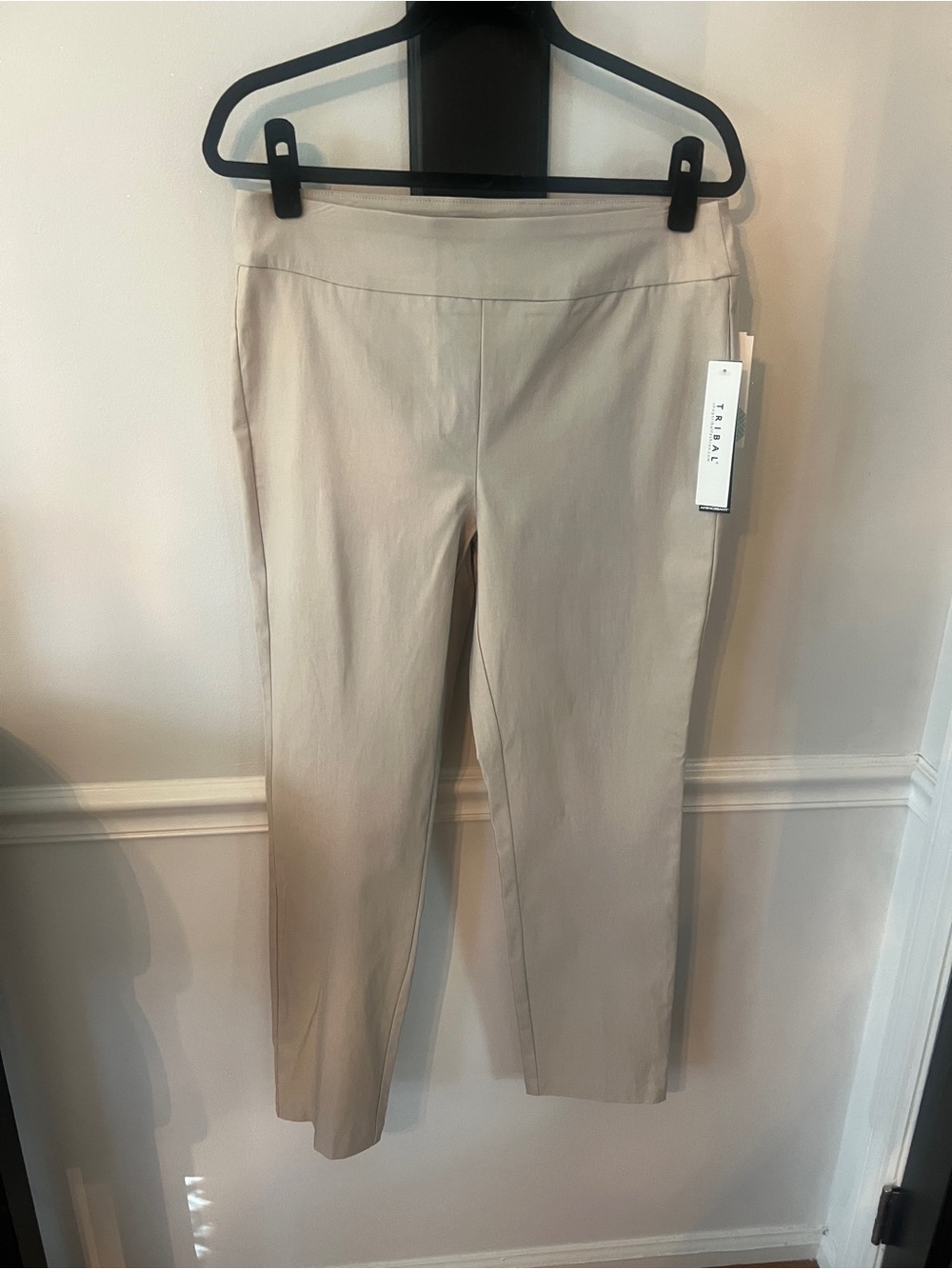 Tribal Stitchfix NWT Beige Women's Pull-On Slim Straight Pants